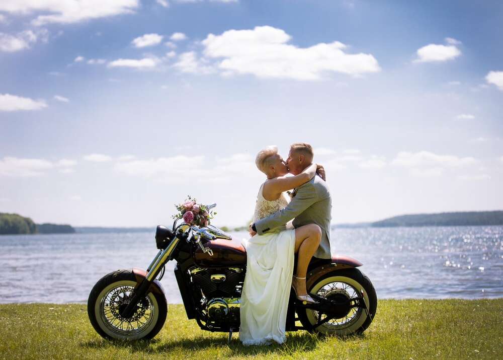 Motorradliebe (Lichtblicke Jula Welzk)