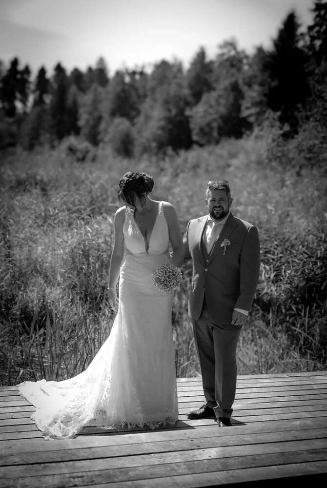 KreaNox Wedding Photo  (KreaNoxPhoto)