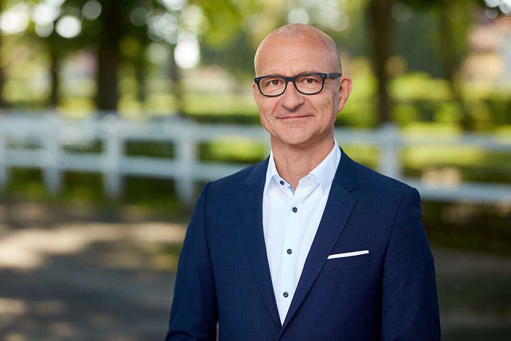 Businessportrait (Werbefotograf | Jan Gutzeit)