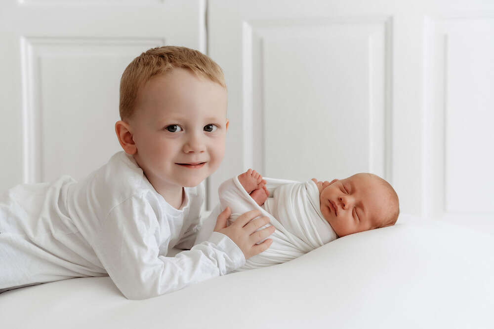 Geschwisterfoto (Herzfoto.)