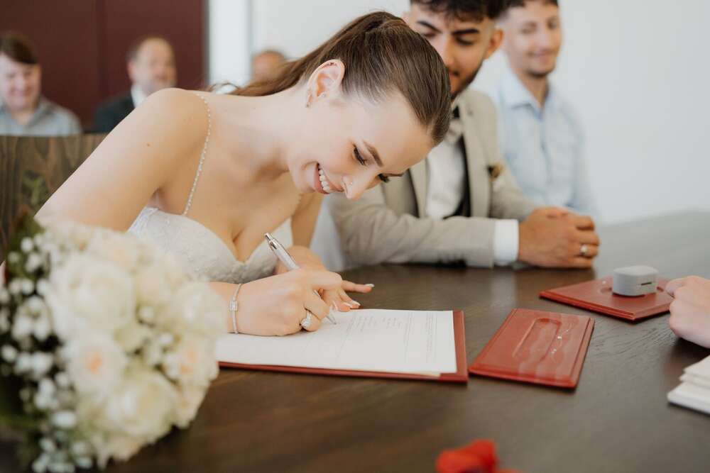 Im Standesamt Norderstedt  (Mirko Hochmuth)