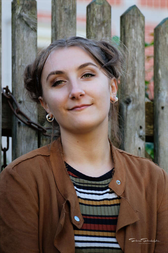 One Moment.Please (One Moment.Please)