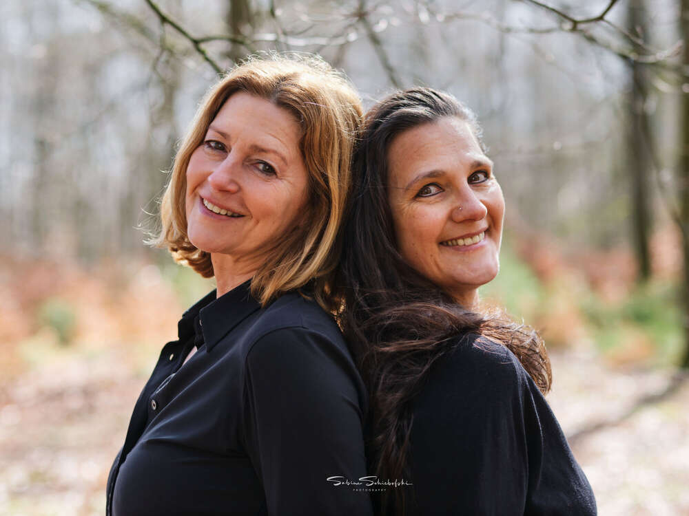 Beste Freundinnen (One Moment.Please)