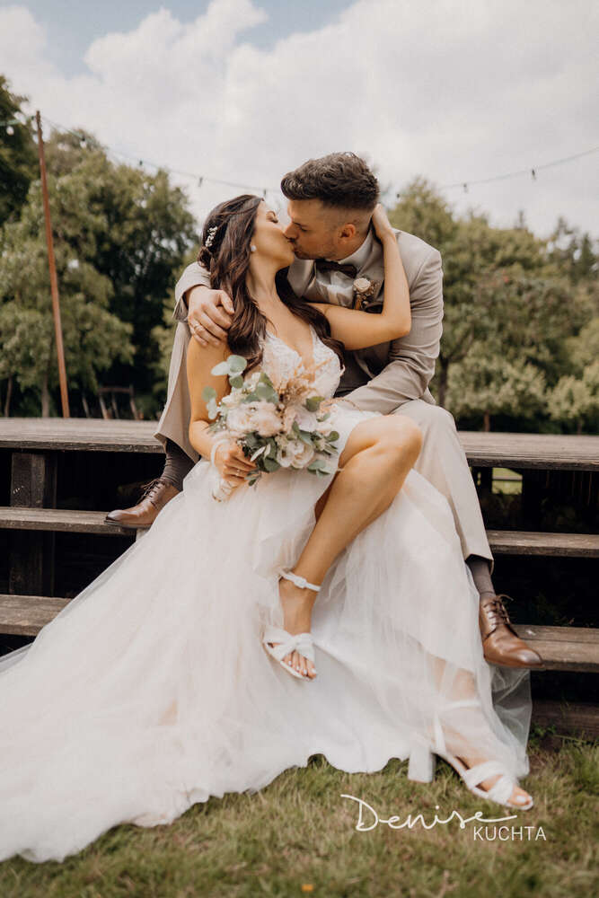 Denise Kuchta (Denise Kuchta)