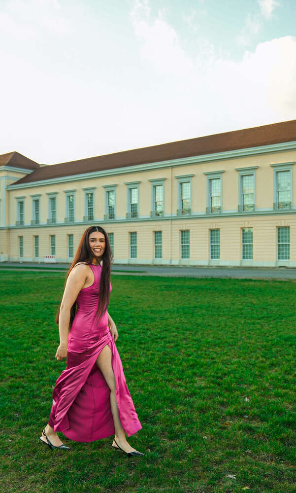 Jasmin Charafeldin (Jasmin Charafeldin)