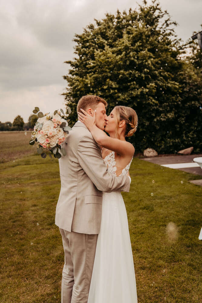 Hochzeit in Harsewinkel (Raphael Warnecke Fotografie)