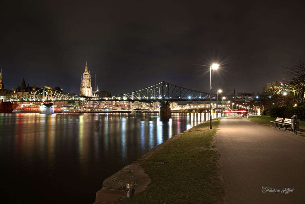 Frank von Alfred (Frank von Alfred)