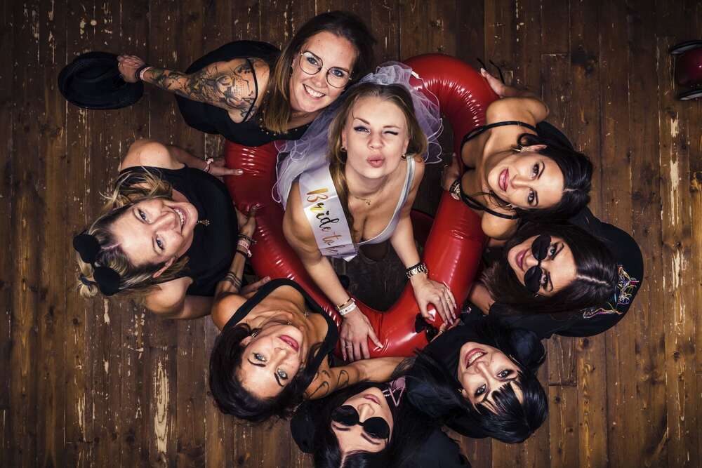 PRESS THE BUTTON Linz (PRESS THE BUTTON Linz)