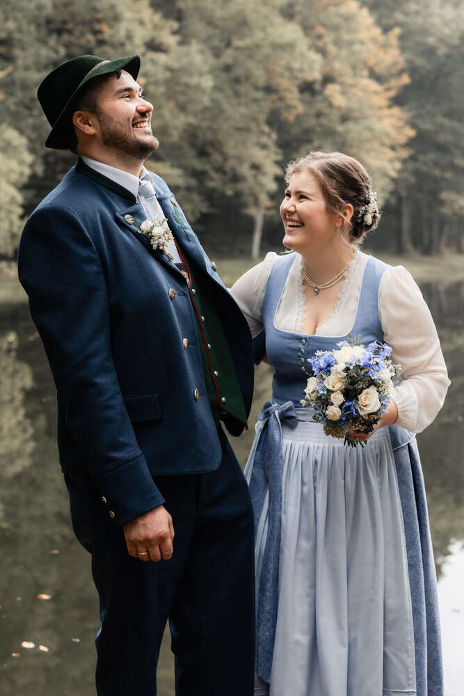 marimoments (marimoments)