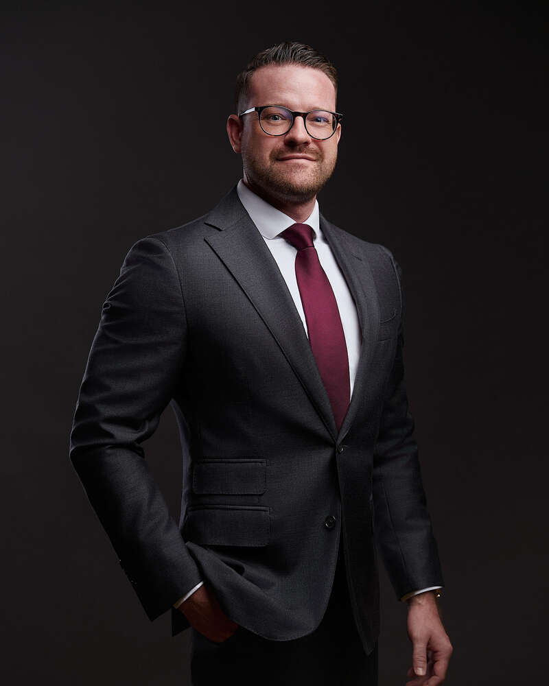 Sebastian Schueler Business & Commercial Photographer (Business Portraits Frankfurt - Sebastian Schueler)