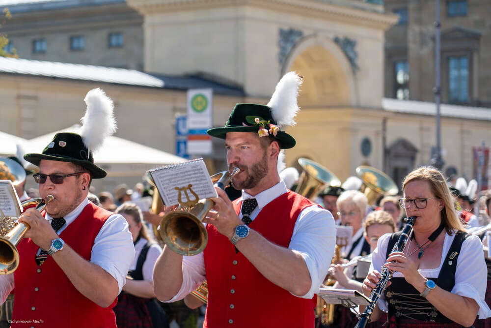 Christian Past (Christian Past)