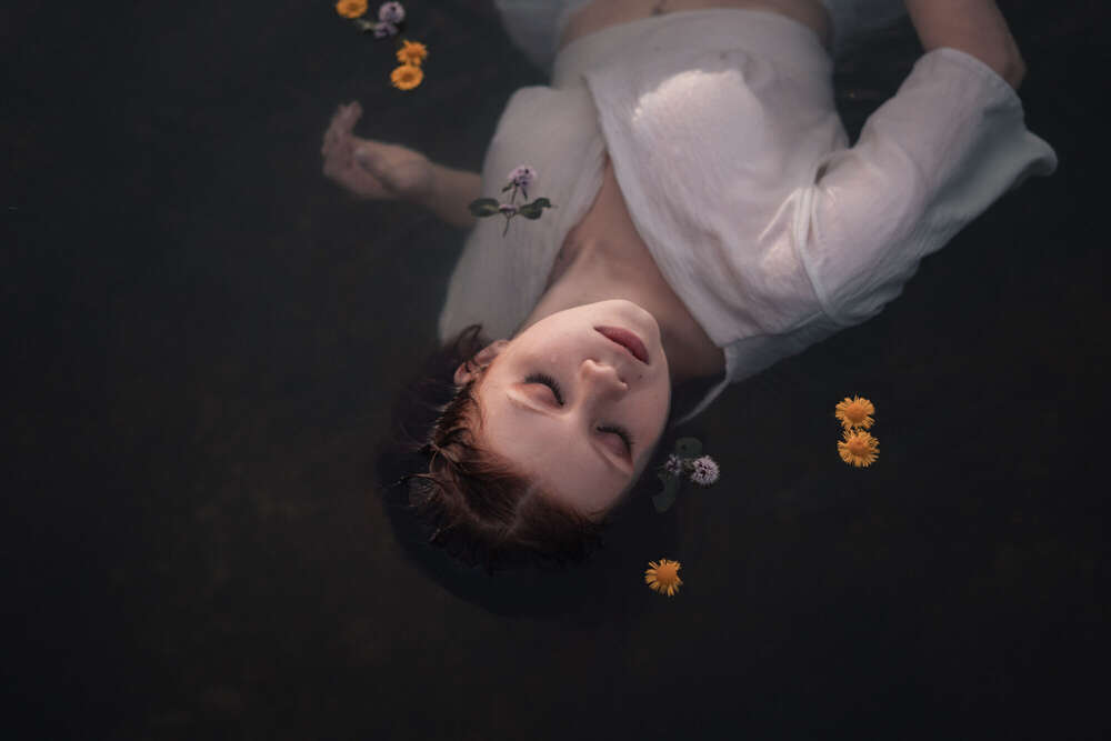 Sirin Beyaz (Sirin Beyaz)