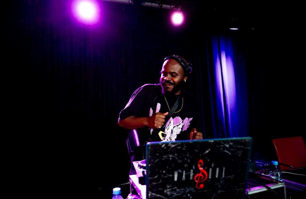 Lara Joy Emma Karuna Brandt (Lara Joy Emma Karuna Brandt)