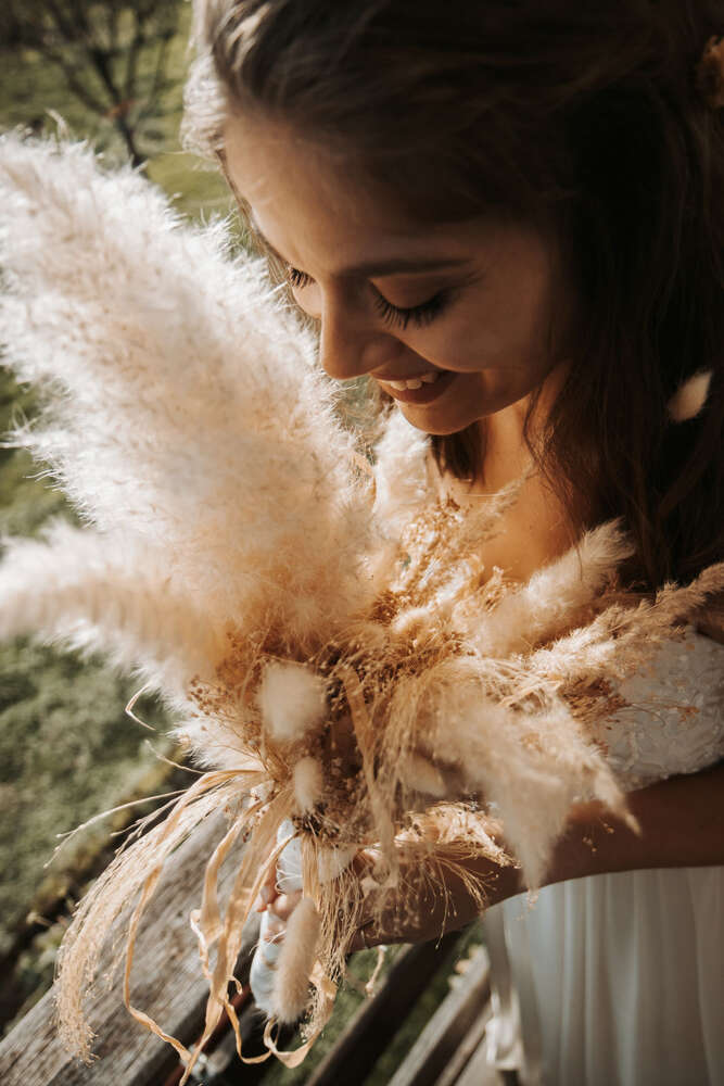 moments&media  (moments&media )