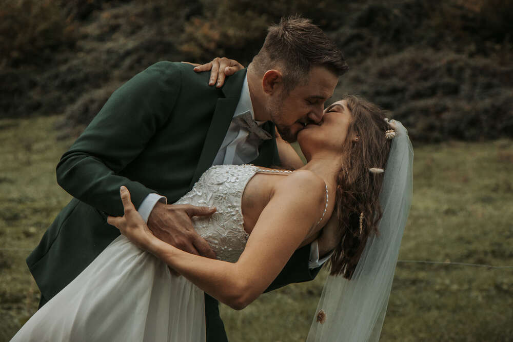 moments&media  (moments&media )