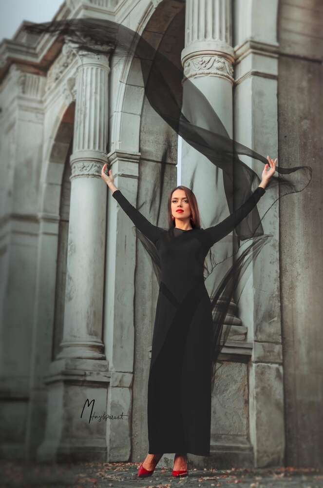 Maral  Busch (Maral  Busch)