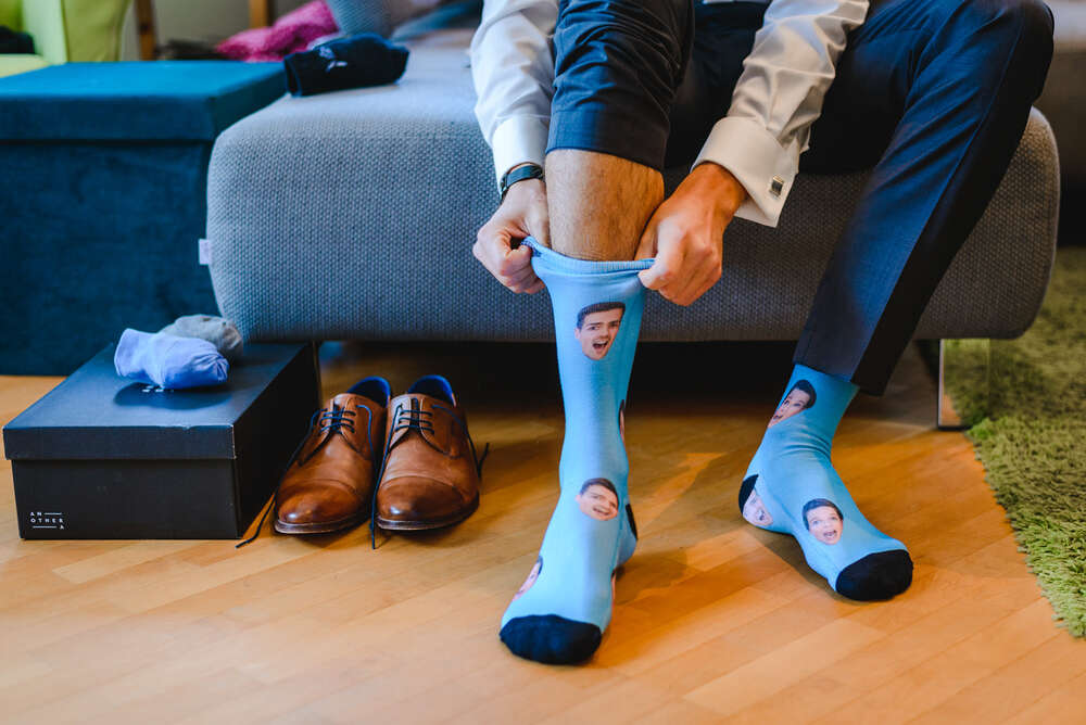 Lustige Vorbereitung – Personalisierte Socken (Grubenglück GmbH)