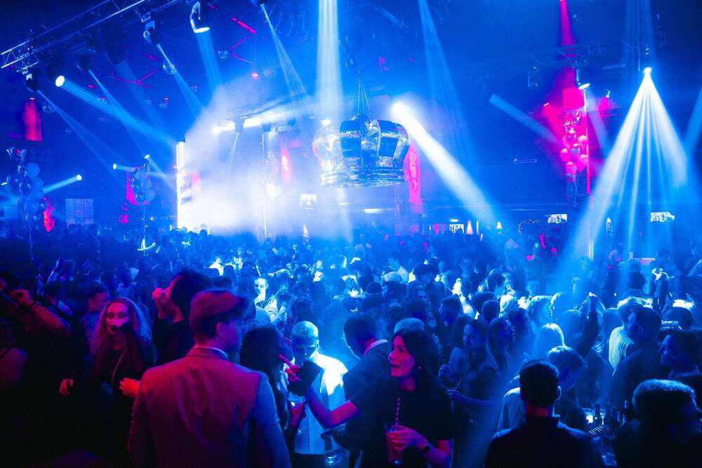 Silvester Party (Lukas Hariegel)