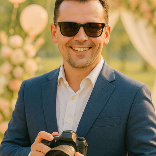 Dmitrii Pushkar aus Koblenz