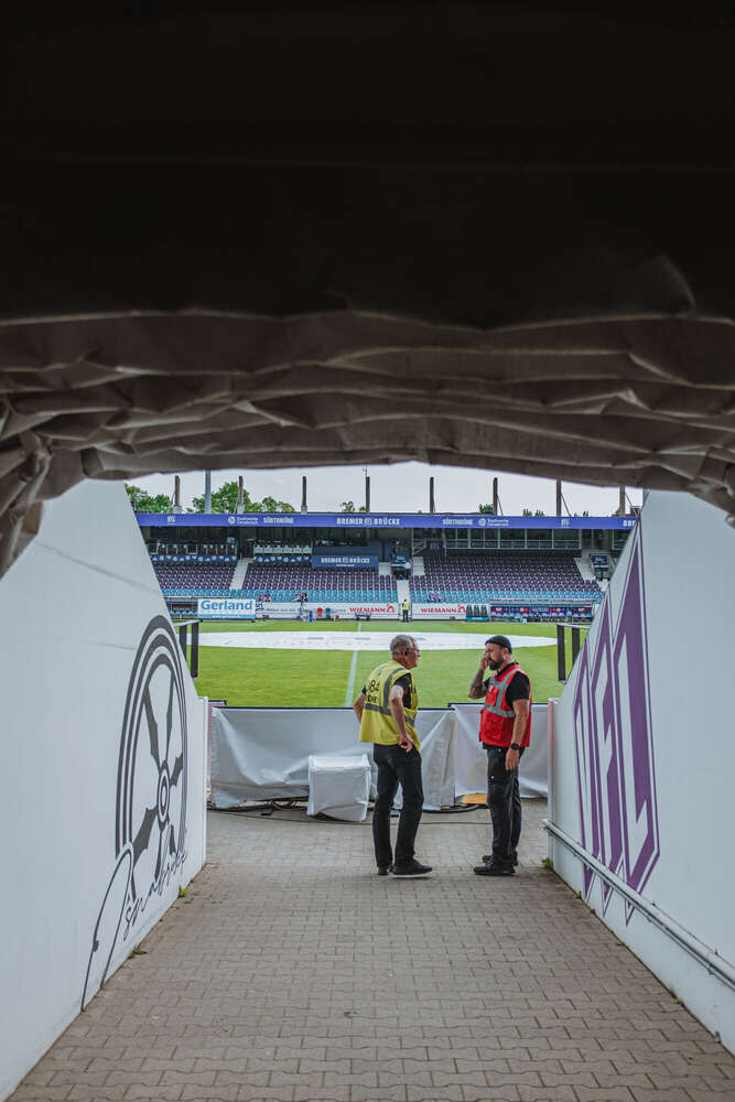 Adrian Kotowske (Adrian Kotowske)