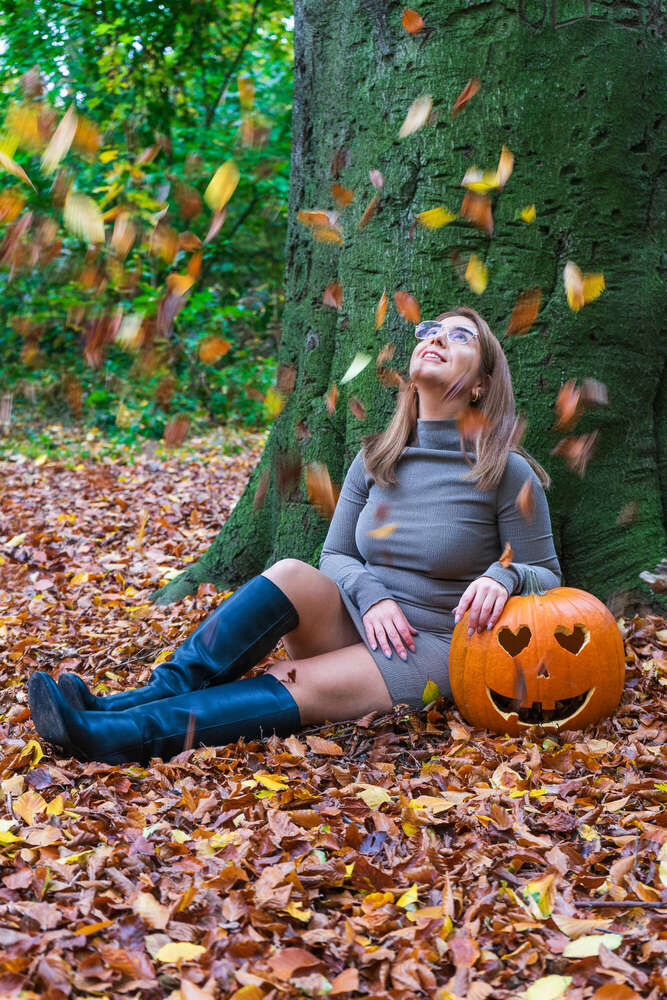 Spooky Season Vibes (Sinan Nargül)