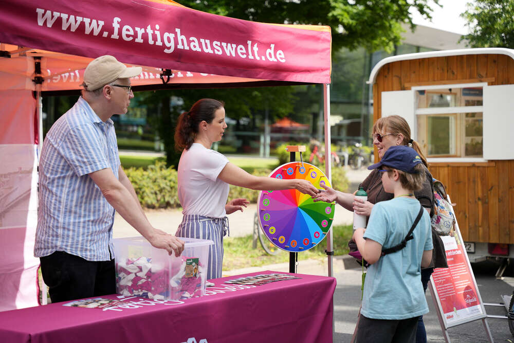 Natascha Schneider (Natascha Schneider)