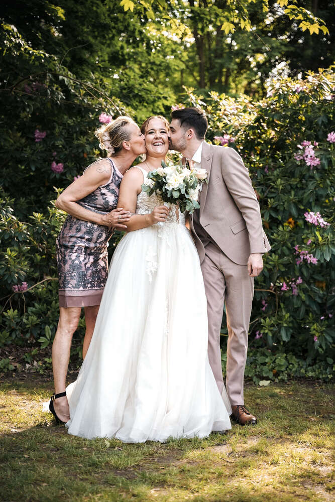 Natascha Schneider (Natascha Schneider)