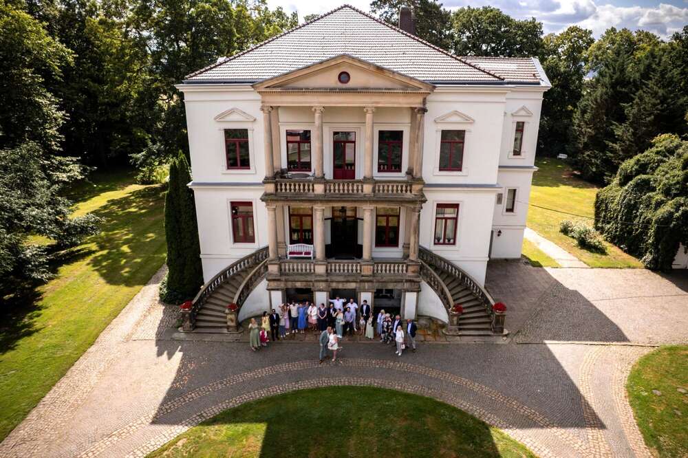 Natascha Schneider (Natascha Schneider)