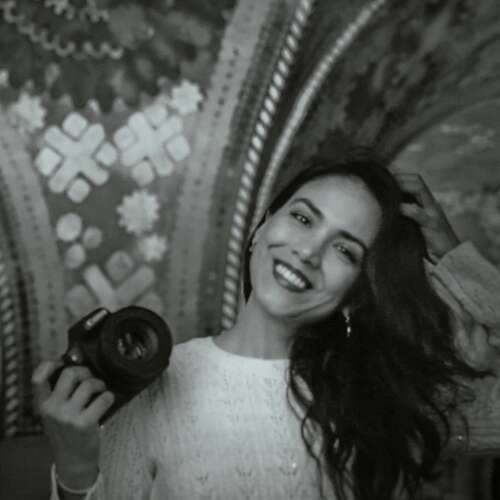 Dina Cardelli aus Z&uuml;rich