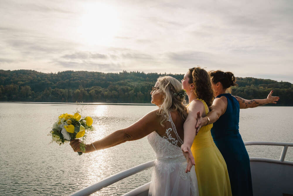 Lirim Latifi Foto | Video (Lirim Latifi Foto | Video)