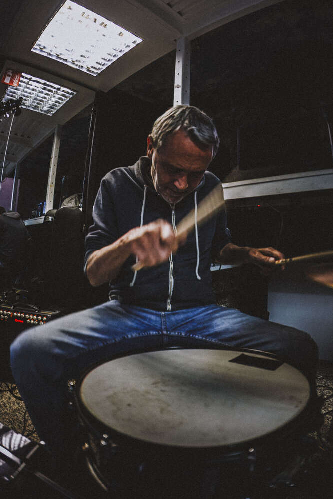 'di galeri' ('di galeri')