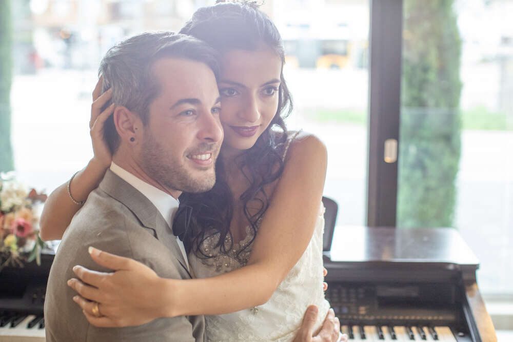 Brautpaar am Klavier (Foto Flashlight)