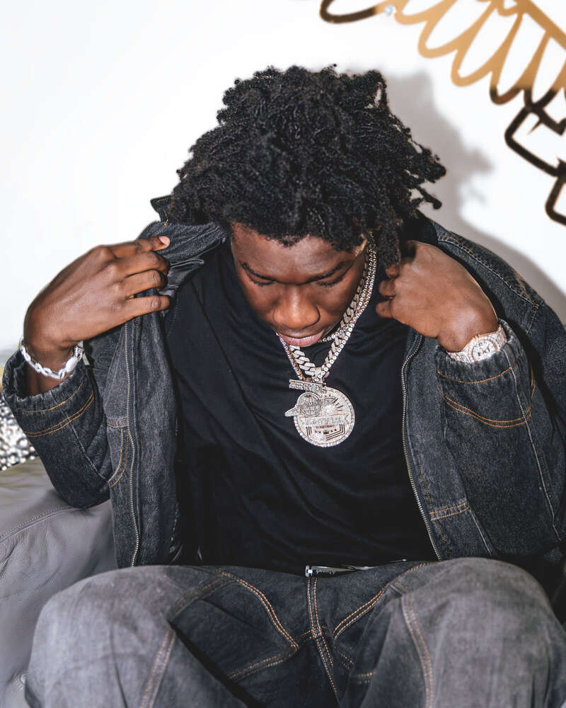 Mücahit Khan Karahasan (Mücahit Khan Karahasan)