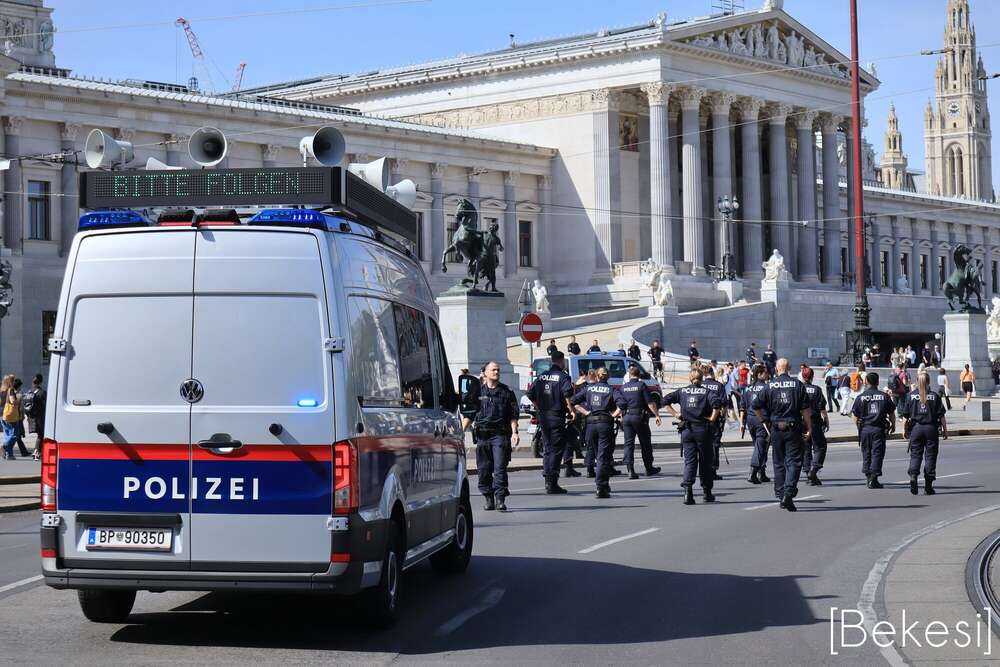 Event Photos and Portraits [Bekesi] (Event Photos and Portraits [Bekesi])