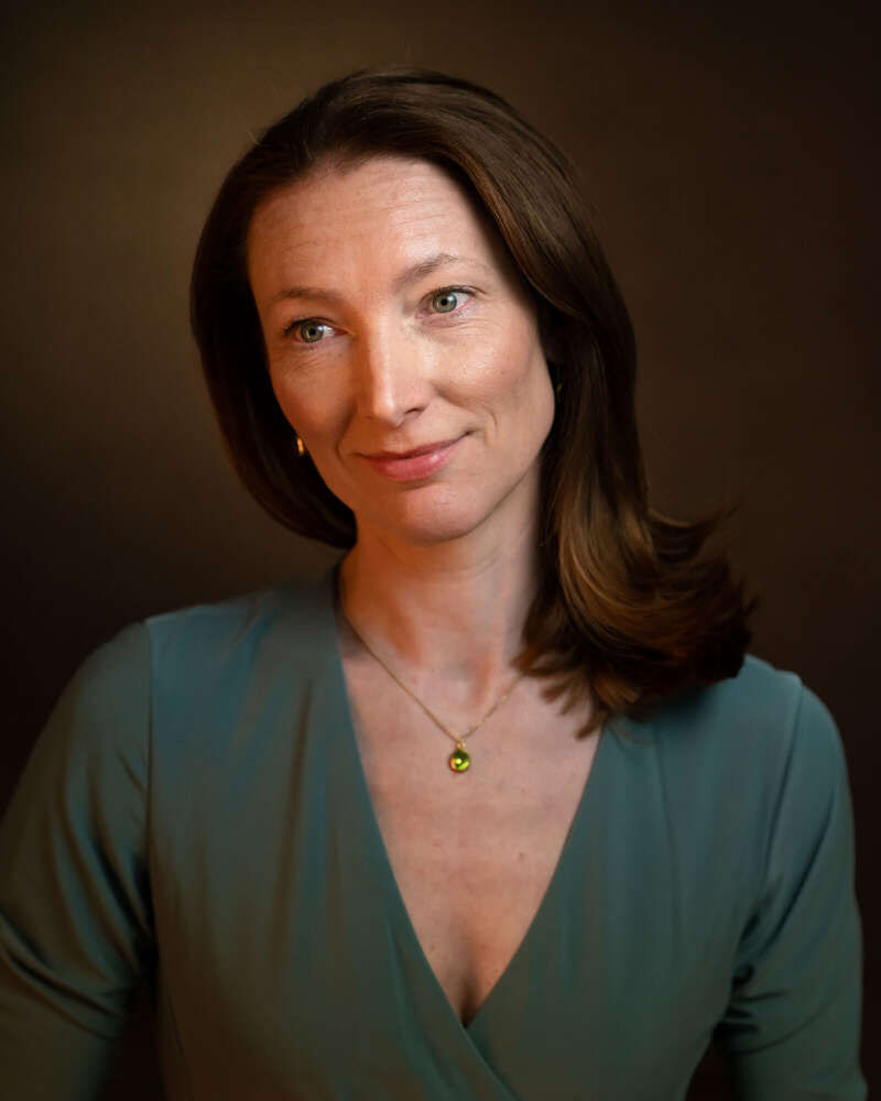 PORTRAITS mit RALF HIEMISCH im JETZT & HIER Studio (PORTRAITS mit RALF HIEMISCH im JETZT & HIER Studio)