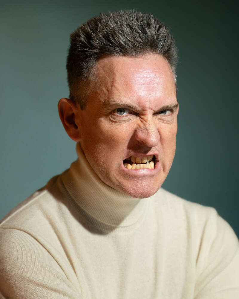 PORTRAITS mit RALF HIEMISCH im JETZT & HIER Studio (PORTRAITS mit RALF HIEMISCH im JETZT & HIER Studio)