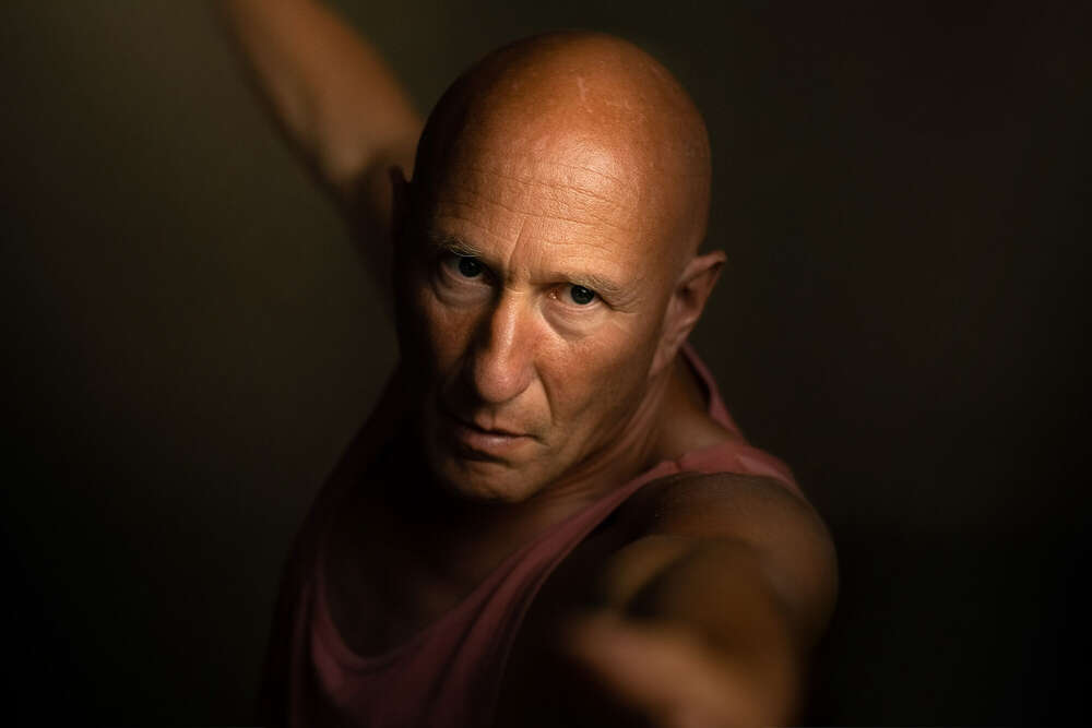 PORTRAITS mit RALF HIEMISCH im JETZT & HIER Studio (PORTRAITS mit RALF HIEMISCH im JETZT & HIER Studio)