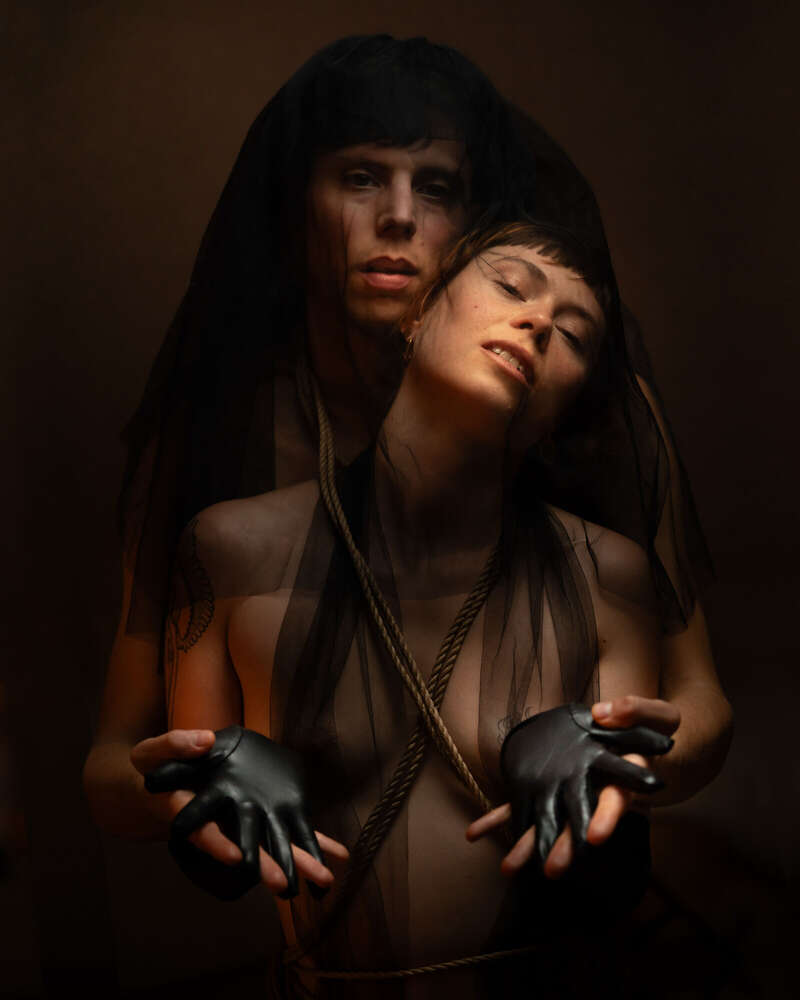 PORTRAITS mit RALF HIEMISCH im JETZT & HIER Studio (PORTRAITS mit RALF HIEMISCH im JETZT & HIER Studio)