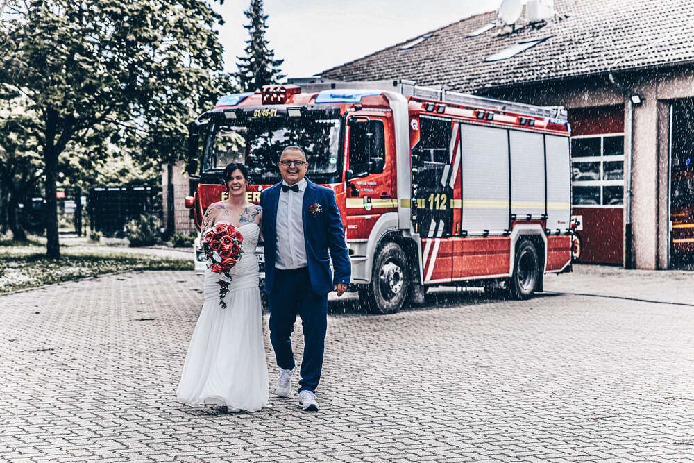 Hochzeit bei der Feuerwehr Altrip – Fokusnah Fotografie (FOKUSNAH)