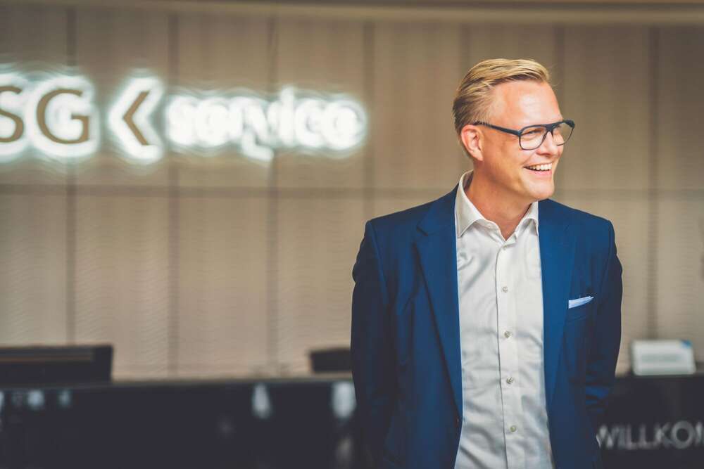 Starke Präsenz im Business (25pictures)