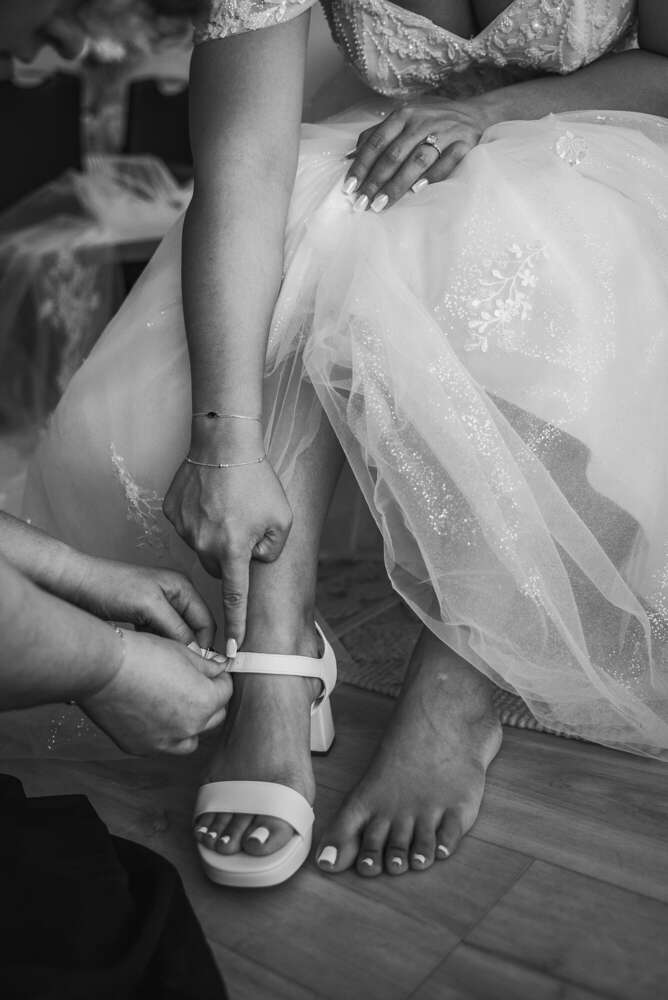 Getting Ready (Madly in Love Wedding)