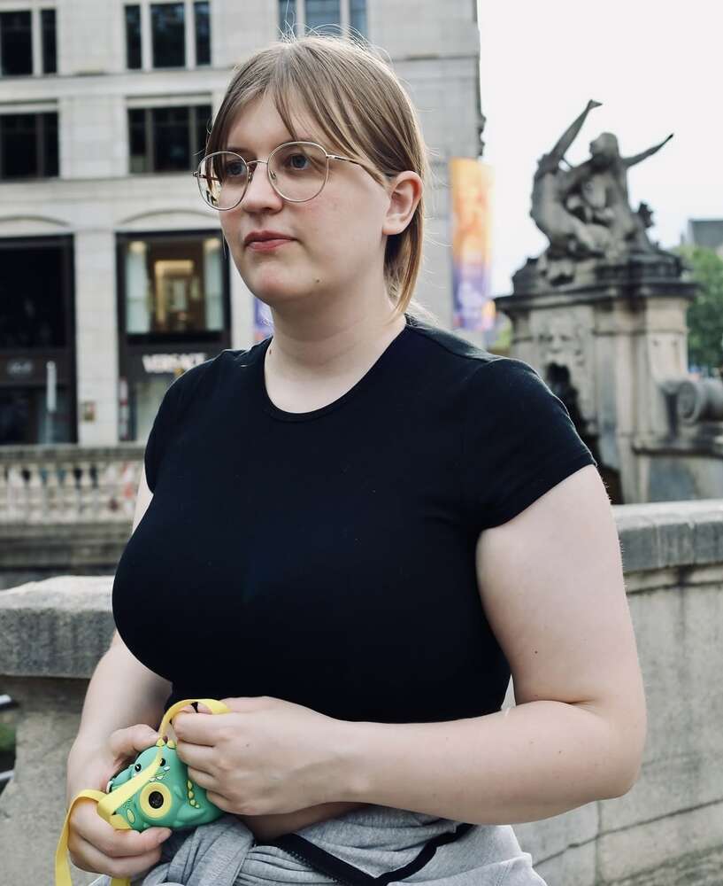 FlashingLensByMemona (FlashingLensByMemona)