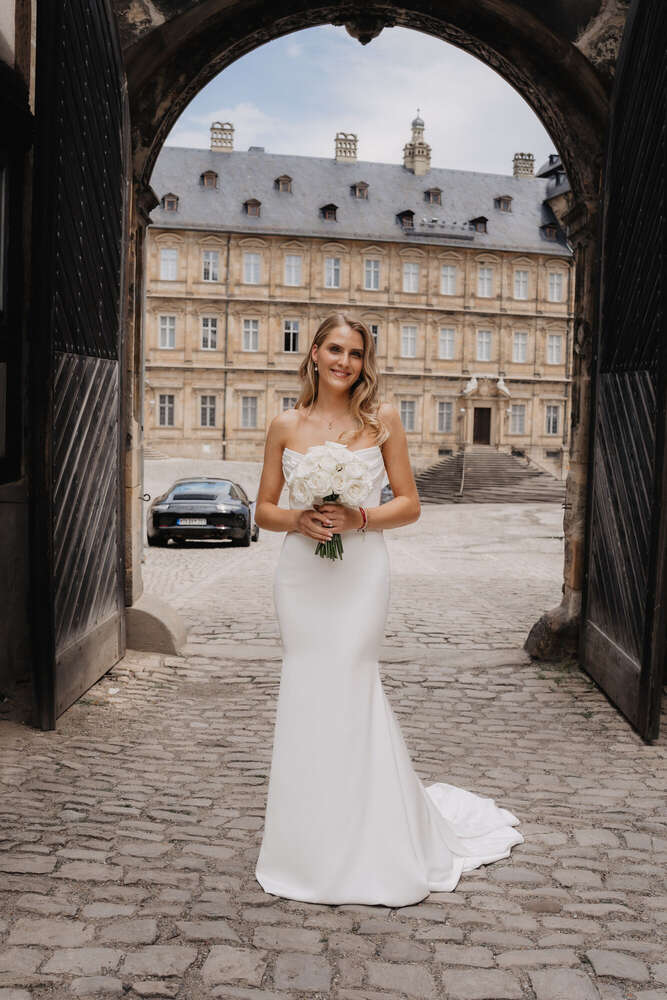 Anika Lowry Photography (Anika Lowry Photography)