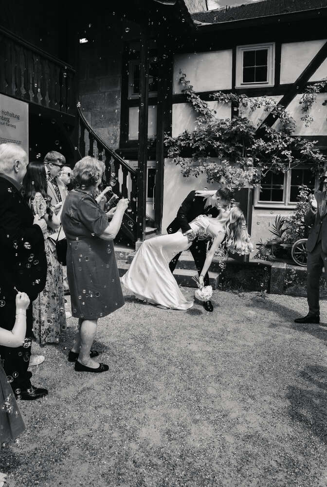 Anika Lowry Photography (Anika Lowry Photography)