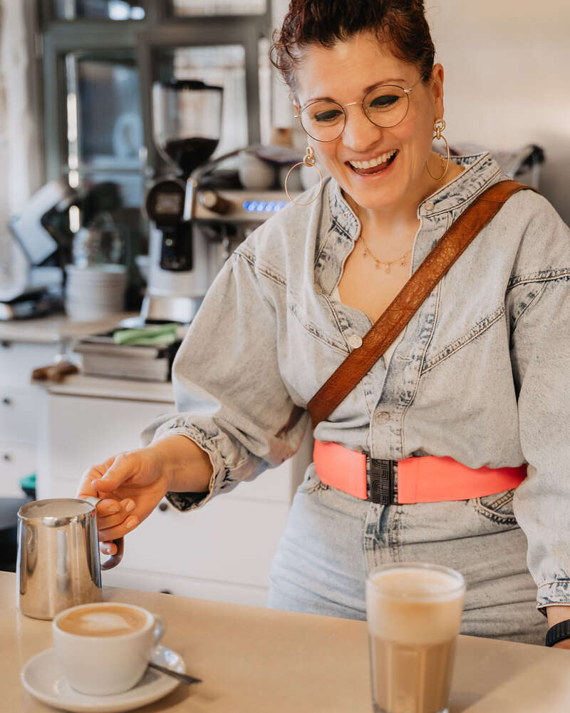 Anika Lowry Photography (Anika Lowry Photography)