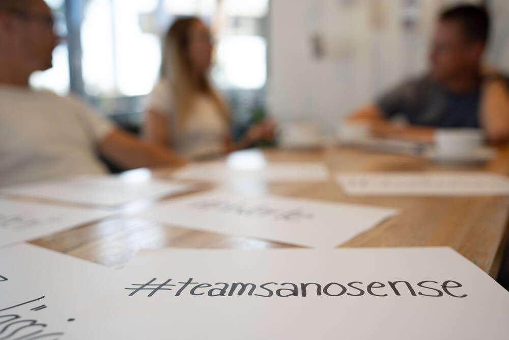 Anika Lowry Photography (Anika Lowry Photography)