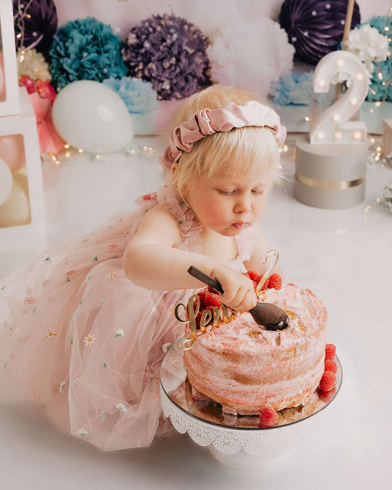 Anika Lowry Photography (Anika Lowry Photography)