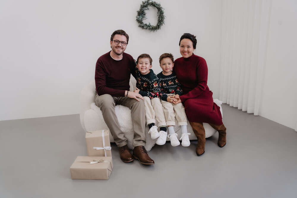 Anika Lowry Photography (Anika Lowry Photography)