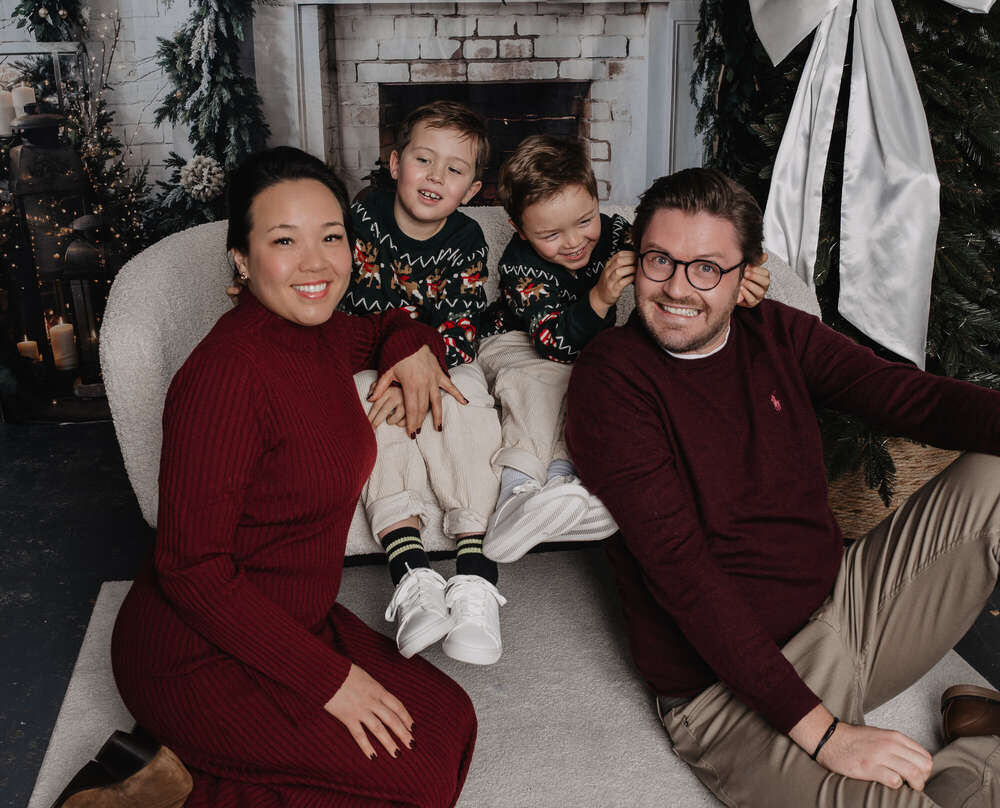 Anika Lowry Photography (Anika Lowry Photography)