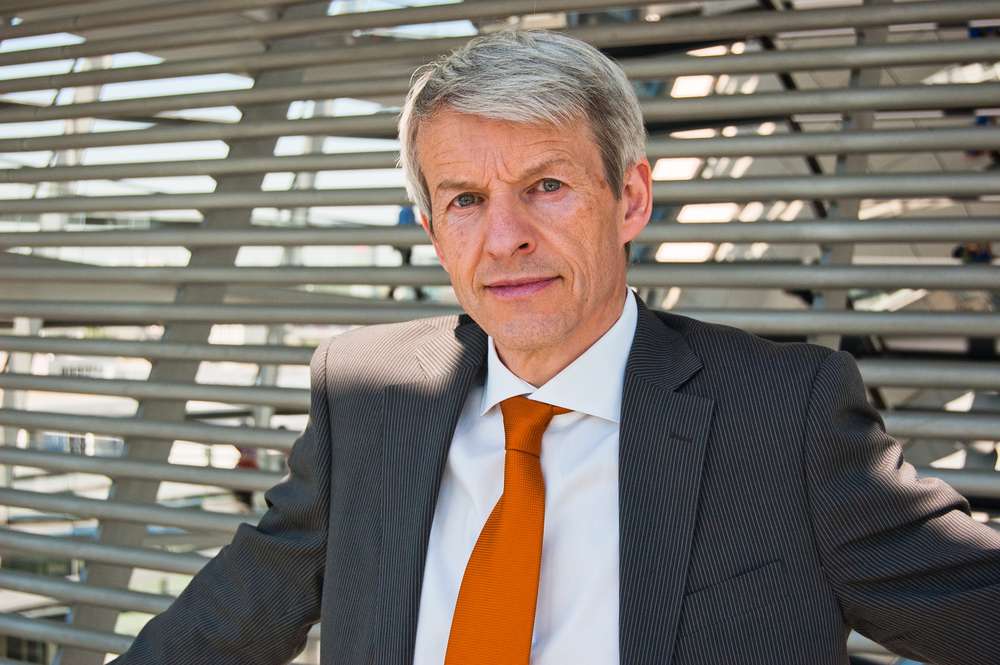 Bernd  (HelenNicolai BusinessPortraits)